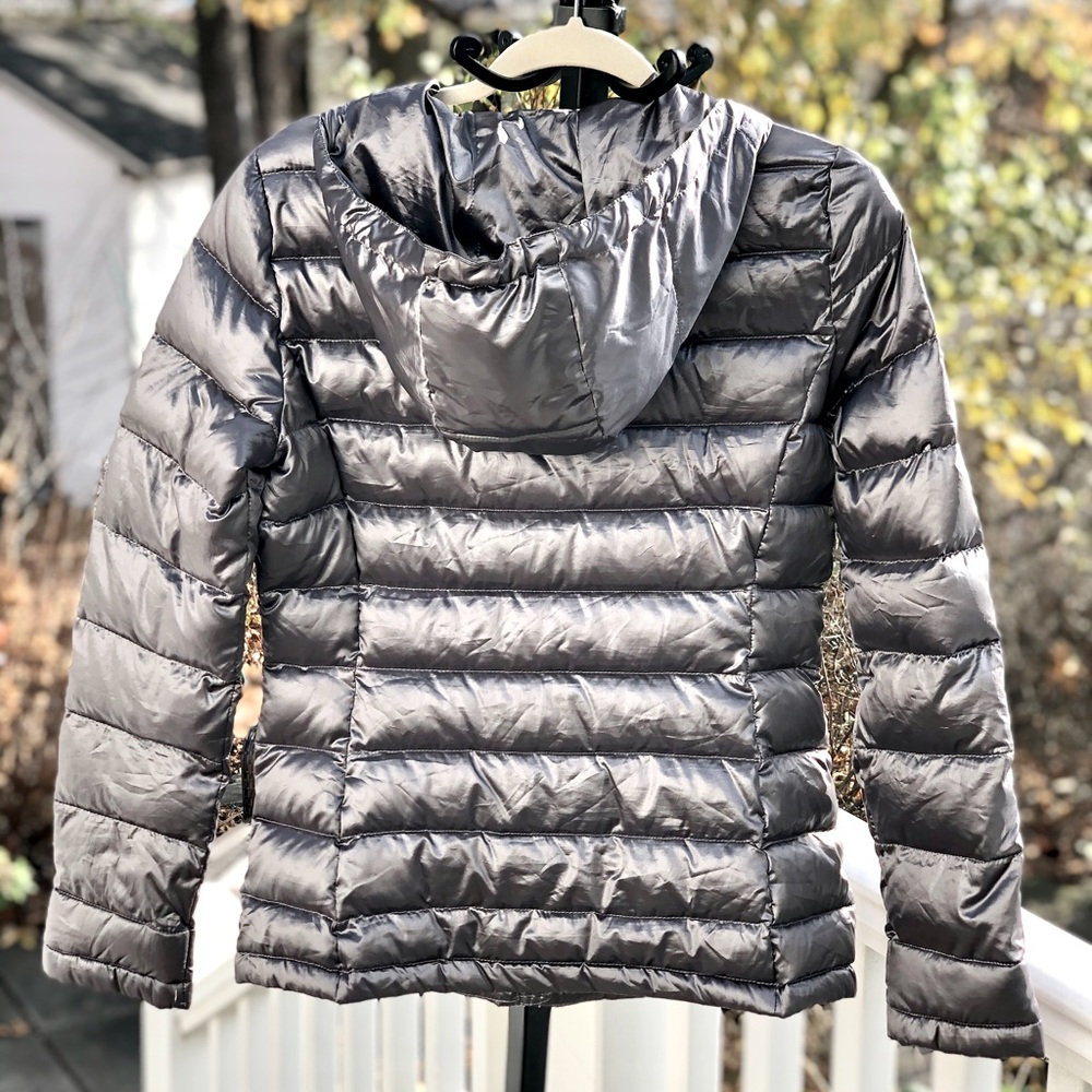 Andrew Marc Packable Puffer Coat - Picture 12 of 13